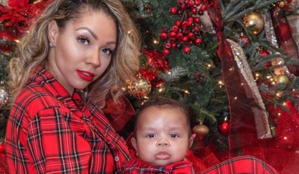 Cashmere Saint Newton