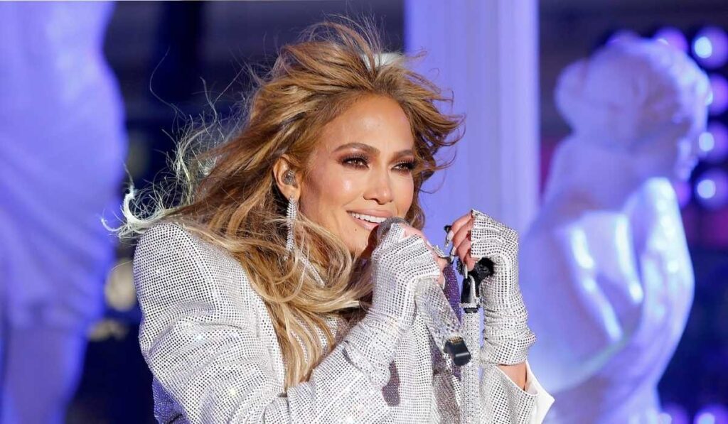 Jennifer Lopez Worth