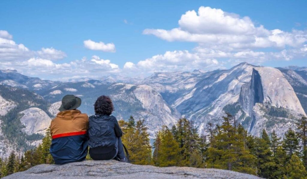 Travel threetrees vn