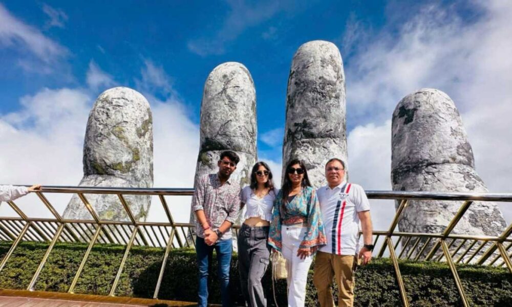 Travel threetrees vn