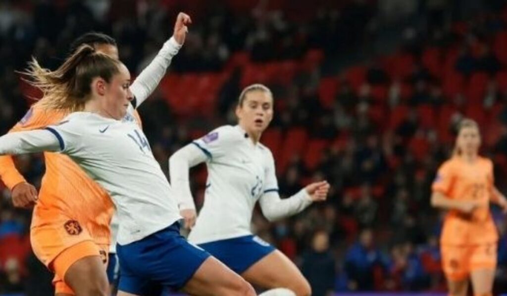 netherlands national football team vs england national football team lineups