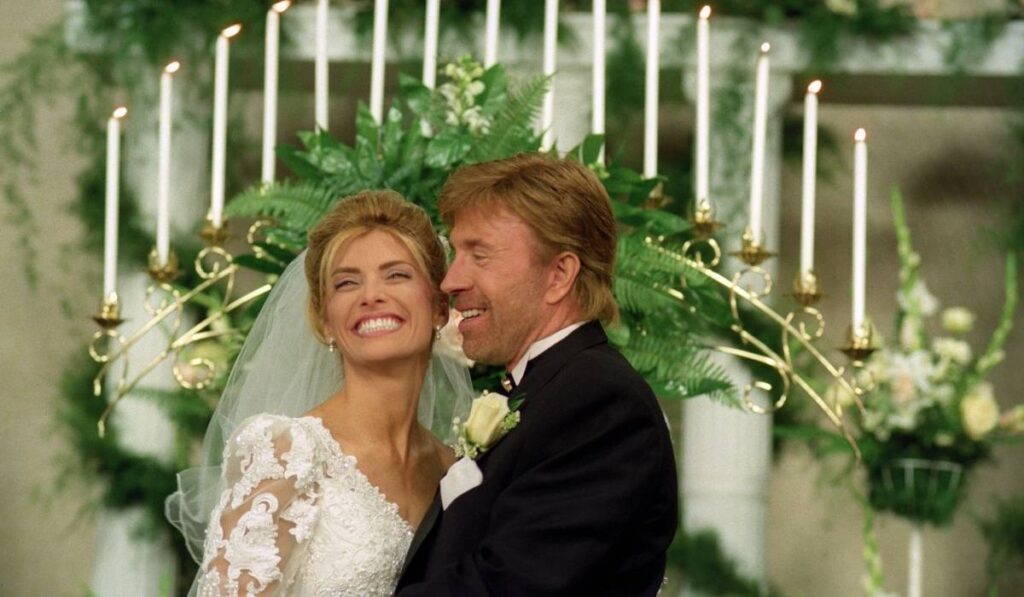 who is chuck norris married to